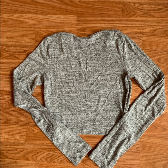 Cropped long sleeve - Picture 3 of 4